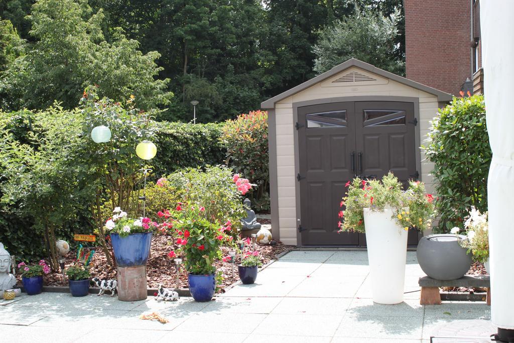Rene's B&B Kerkrade Exterior foto